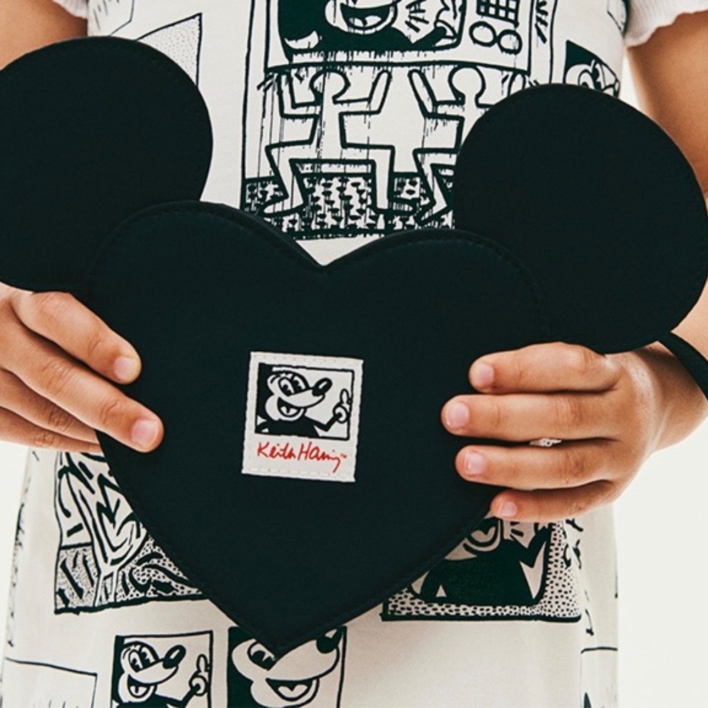 NWT MICKEY MOUSE x KEITH HARING H&M Small Black Crossbody Shoulder Bag Purse